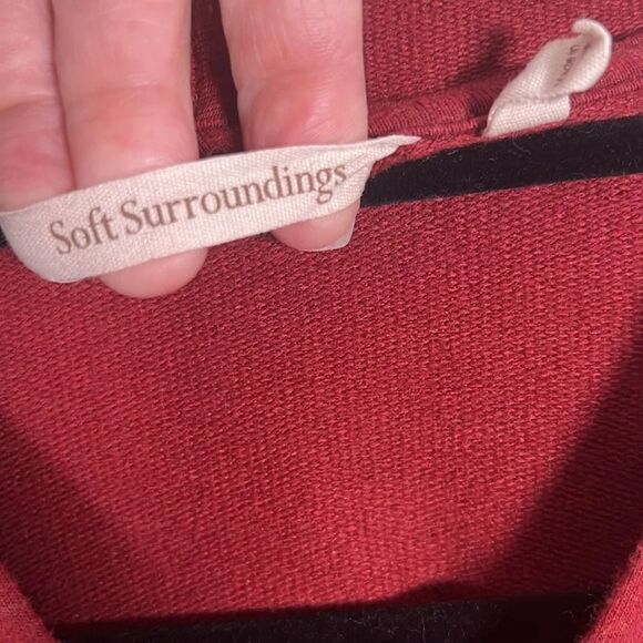 Soft Surroundings Red Long Sleeve Pullover Hoodie Size Large - Picture 13 of 14